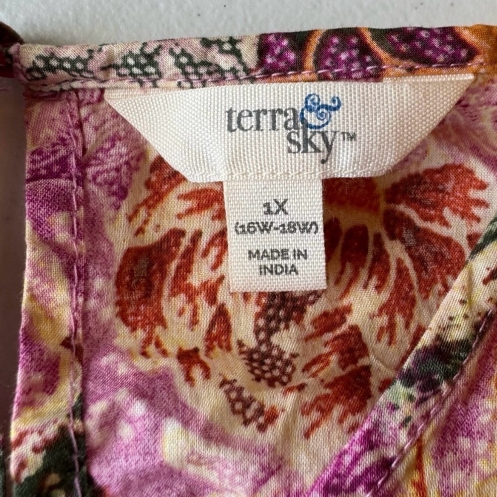 Terra & Sky Floral Blouse - Picture 3 of 4